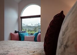 Riversong Inn Retreat