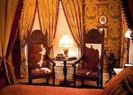 Rivertown Inn