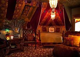 Rivertown Inn