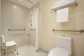 One Saltillo Aeropuerto