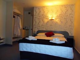 Kapiti Lindale Motel & Conference Centre