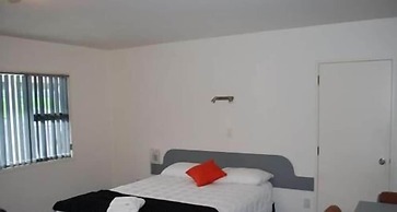 Kapiti Lindale Motel & Conference Centre