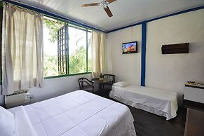 Porto Pousada Saco da Capela