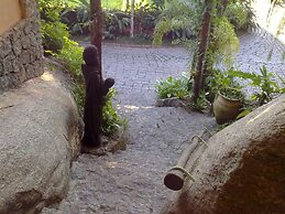 Porto Pousada Saco da Capela