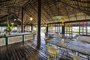 Porto Pousada Saco da Capela