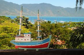 Porto Pousada Saco da Capela