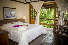 Porto Pousada Saco da Capela