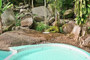 Porto Pousada Saco da Capela