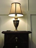 Kubba Roonga Guesthouse - Boutique Luxury Spa Retreat & Gardens