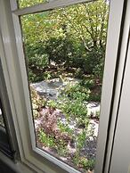 Kubba Roonga Guesthouse - Boutique Luxury Spa Retreat & Gardens