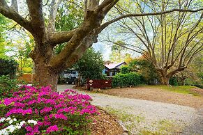 Kubba Roonga Guesthouse - Boutique Luxury Spa Retreat & Gardens