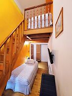 Maki Hostels & Suites Valparaiso