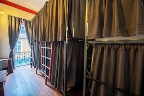 Maki Hostels & Suites Valparaiso