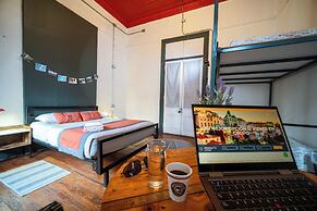Maki Hostels & Suites Valparaiso