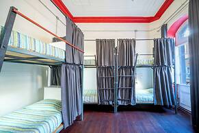 Maki Hostels & Suites Valparaiso