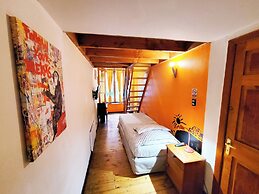 Maki Hostels & Suites Valparaiso