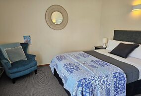 Albert Number 6 Motel