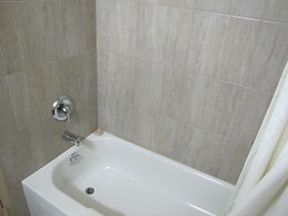 Valley Inn Motel & Suites