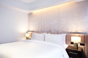 Atria Hotel Gading Serpong