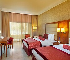 Crowne Plaza Jordan Dead Sea Resort & Spa, an IHG Hotel