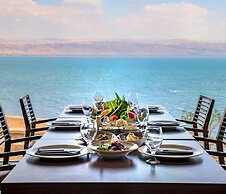 Crowne Plaza Jordan Dead Sea Resort & Spa by IHG