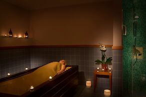 Crowne Plaza Jordan Dead Sea Resort & Spa by IHG