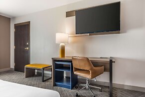 Comfort Inn & Suites Frisco East - McKinney