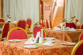 The Stand Leisure Hotel