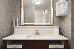 Hampton Inn Ft. Wayne/Dupont Road