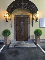 Rinaldi on Vasilievskom