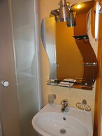 Rinaldi on Vasilievskom