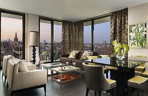 Uptown Palace