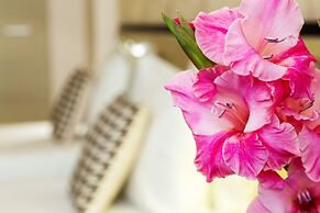 City Avenue Hotel by HMG