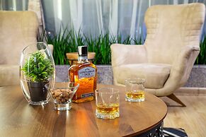 City Avenue Hotel by HMG