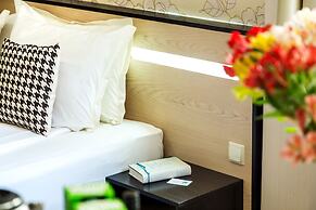 City Avenue Hotel by HMG