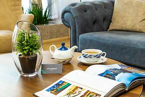 City Avenue Hotel by HMG