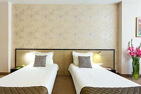 City Avenue Hotel by HMG