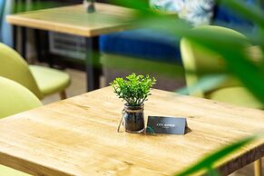 City Avenue Hotel by HMG