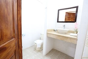Hotel Bosque Caribe , 5th Av Zone