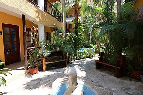 Hotel Bosque Caribe , 5th Av Zone