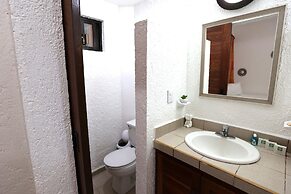 Hotel Bosque Caribe , 5th Av Zone