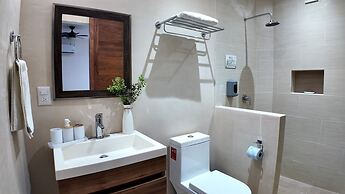Hotel Bosque Caribe , 5th Av Zone