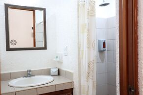 Hotel Bosque Caribe , 5th Av Zone