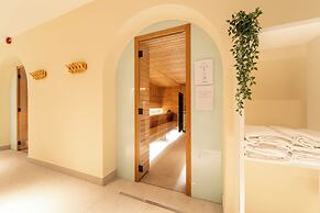 Hotel Pinija