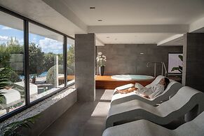 Hotel Pinija