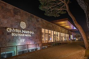 Onyria Marinha Boutique Hotel