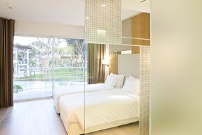 Onyria Marinha Boutique Hotel