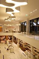 Onyria Marinha Boutique Hotel