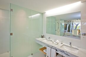 Onyria Marinha Boutique Hotel