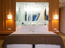 Onyria Marinha Boutique Hotel